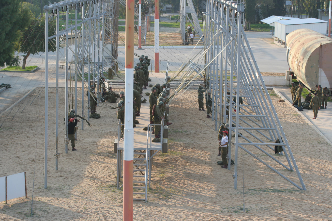 Neighborhood 13 - Image 4